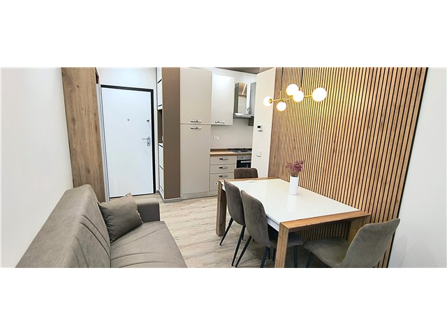 Museo San Domenico in Esclusiva: in palazzina di poche unità delizioso bilocale completamente ristrutturato e arredato, ingresso su salotto con angolo cottura, cucinotto, lavanderia, camera da letto matrimoniale, cabina armadio, bagno finestrato, balconcino, cortile e deposito bici in comune.